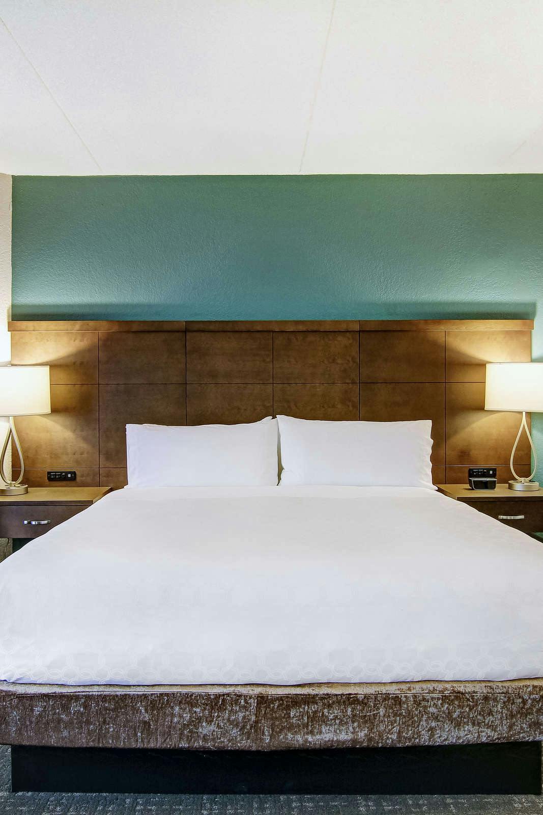 Hotel Staybridge Suites Toronto - Vaughan South, an IHG Hotel photo 2