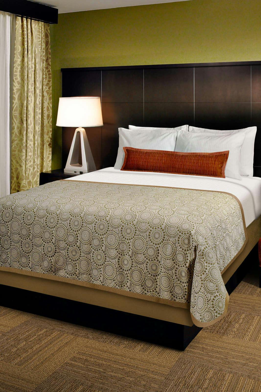 Hotel Staybridge Suites Summerville photo 2