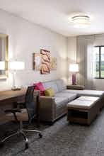 Hotel Staybridge Suites IAH Airport East photo 5