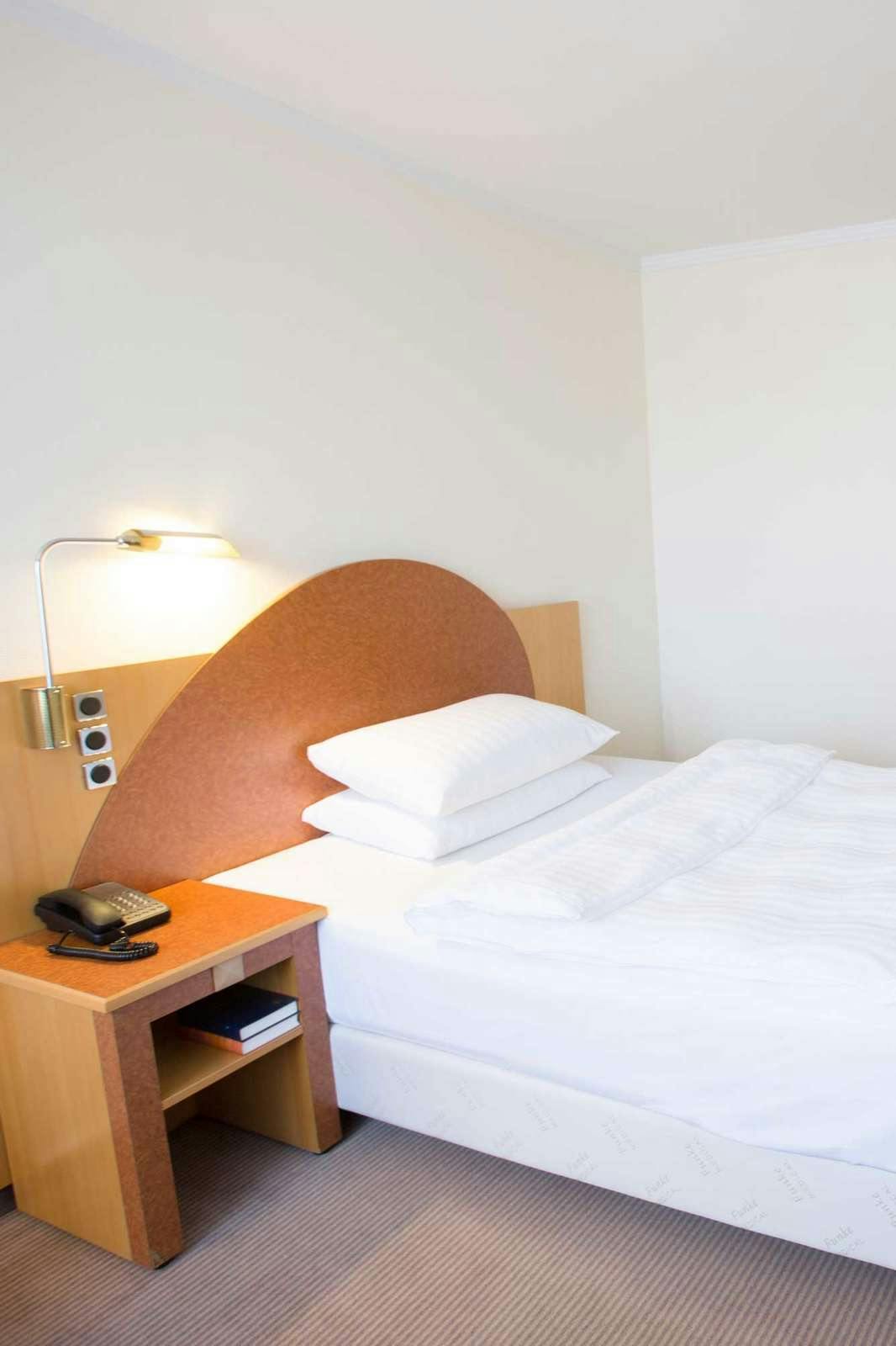 Hotel Crowne Plaza Frankfurt Congress Hotel photo 2