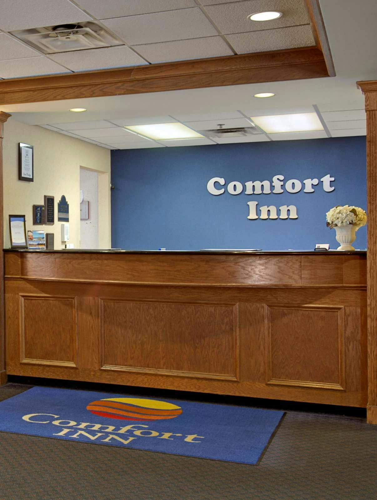 Hotel Comfort Inn Cleveland Downtown photo 5