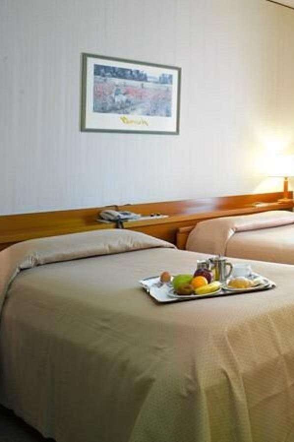 Hotel HOTEL COMMODORE TERME photo 1