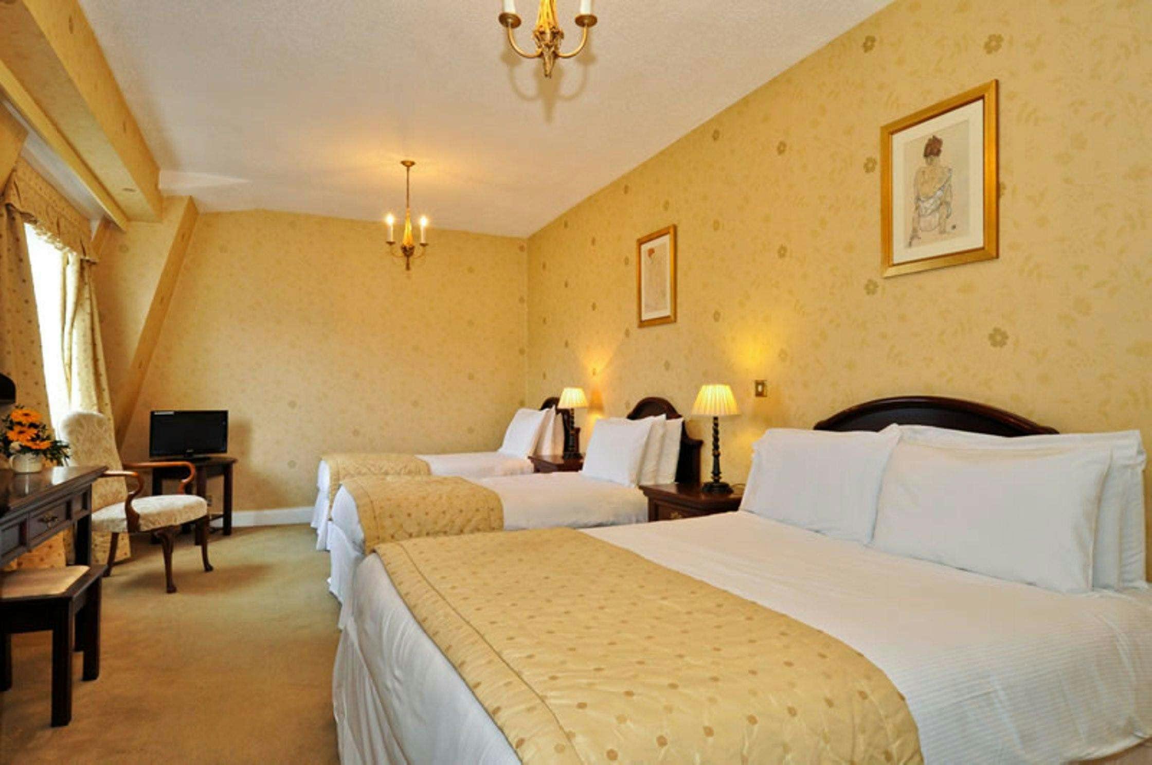 Hotel Lawlors Hotel photo 2