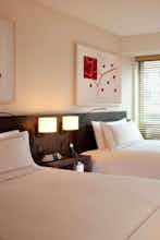 Hotel Conrad New York Downtown photo 1