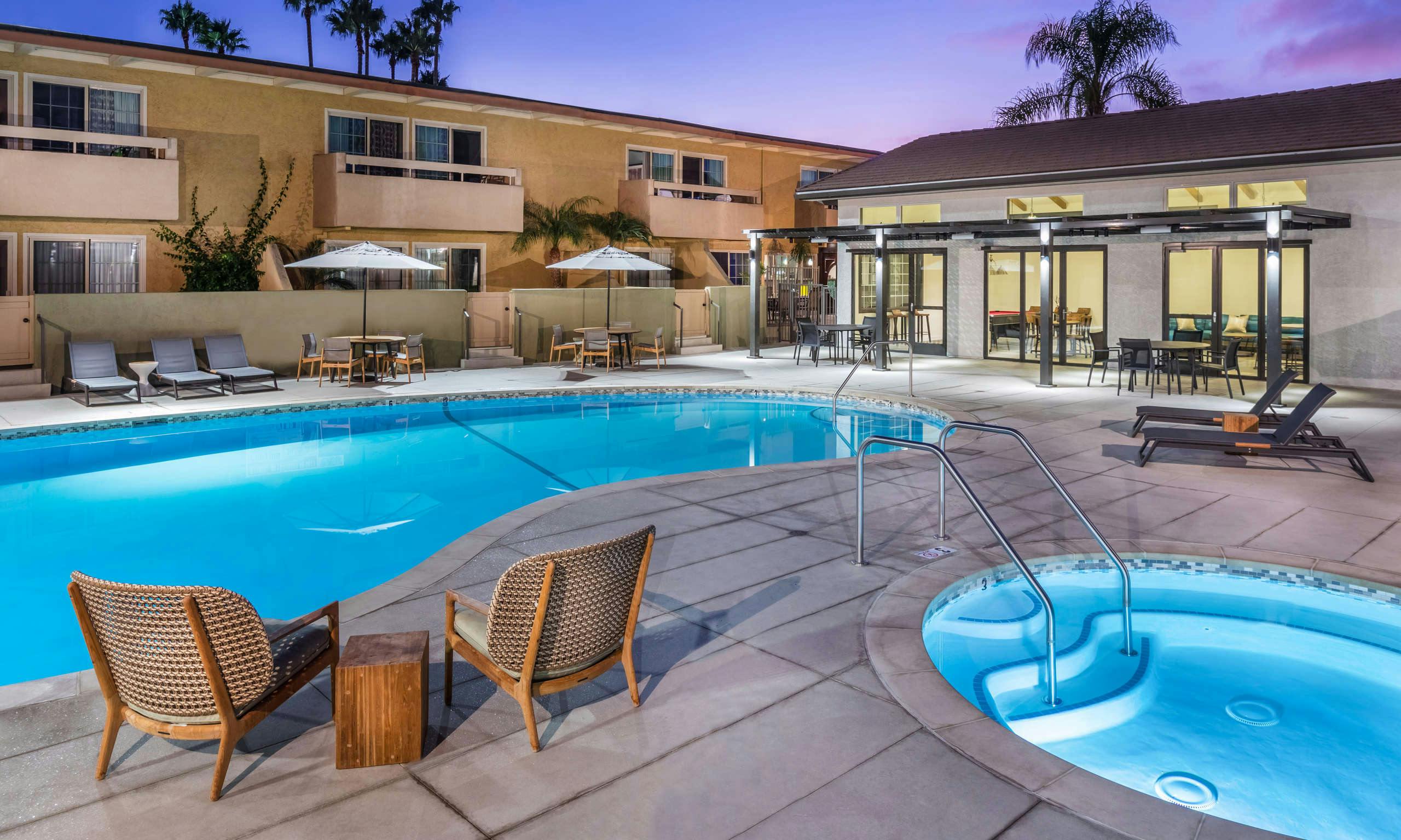 Winners Circle Resort