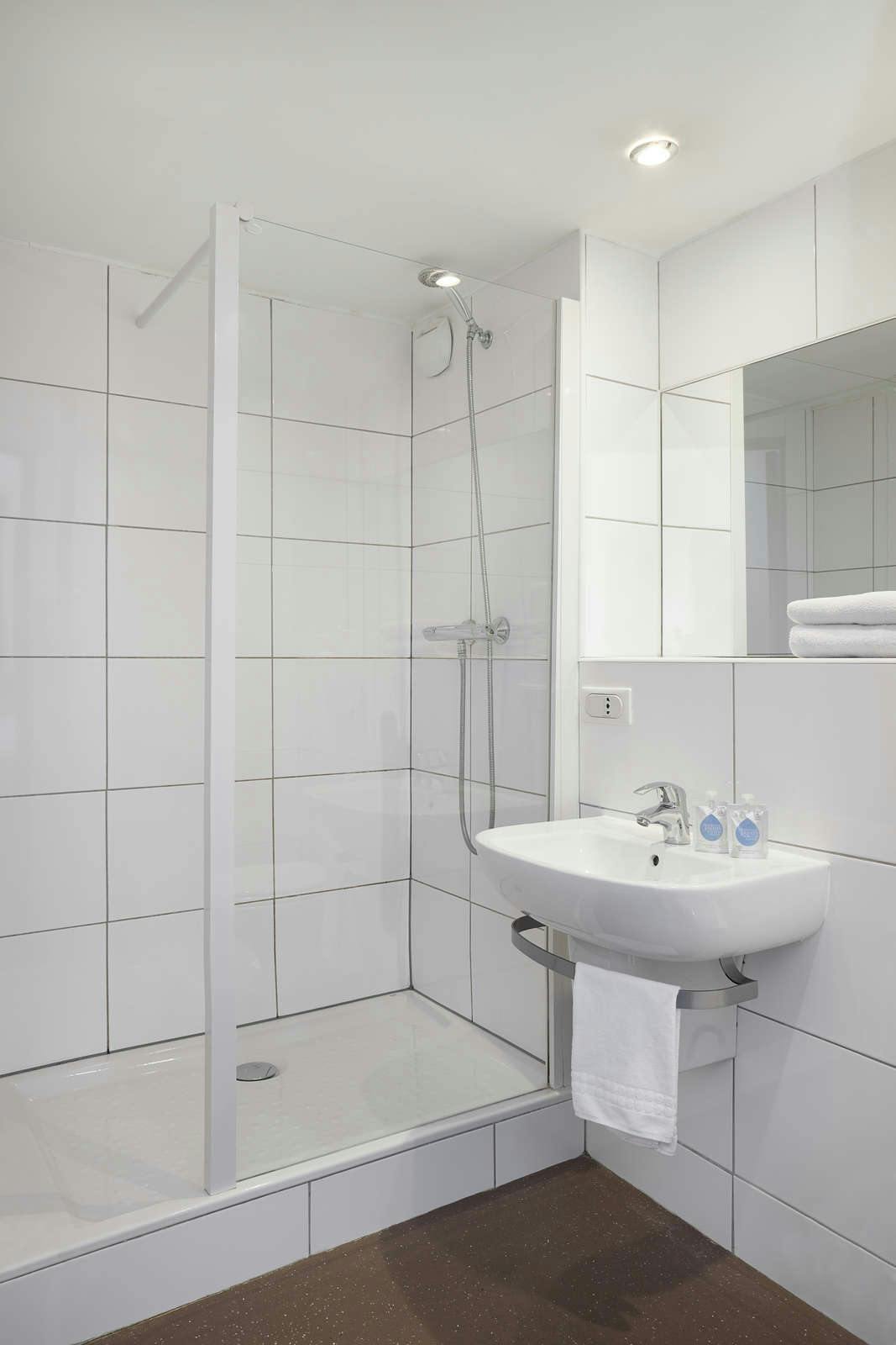 Hotel Hotel Isidore Nice Stade photo 5