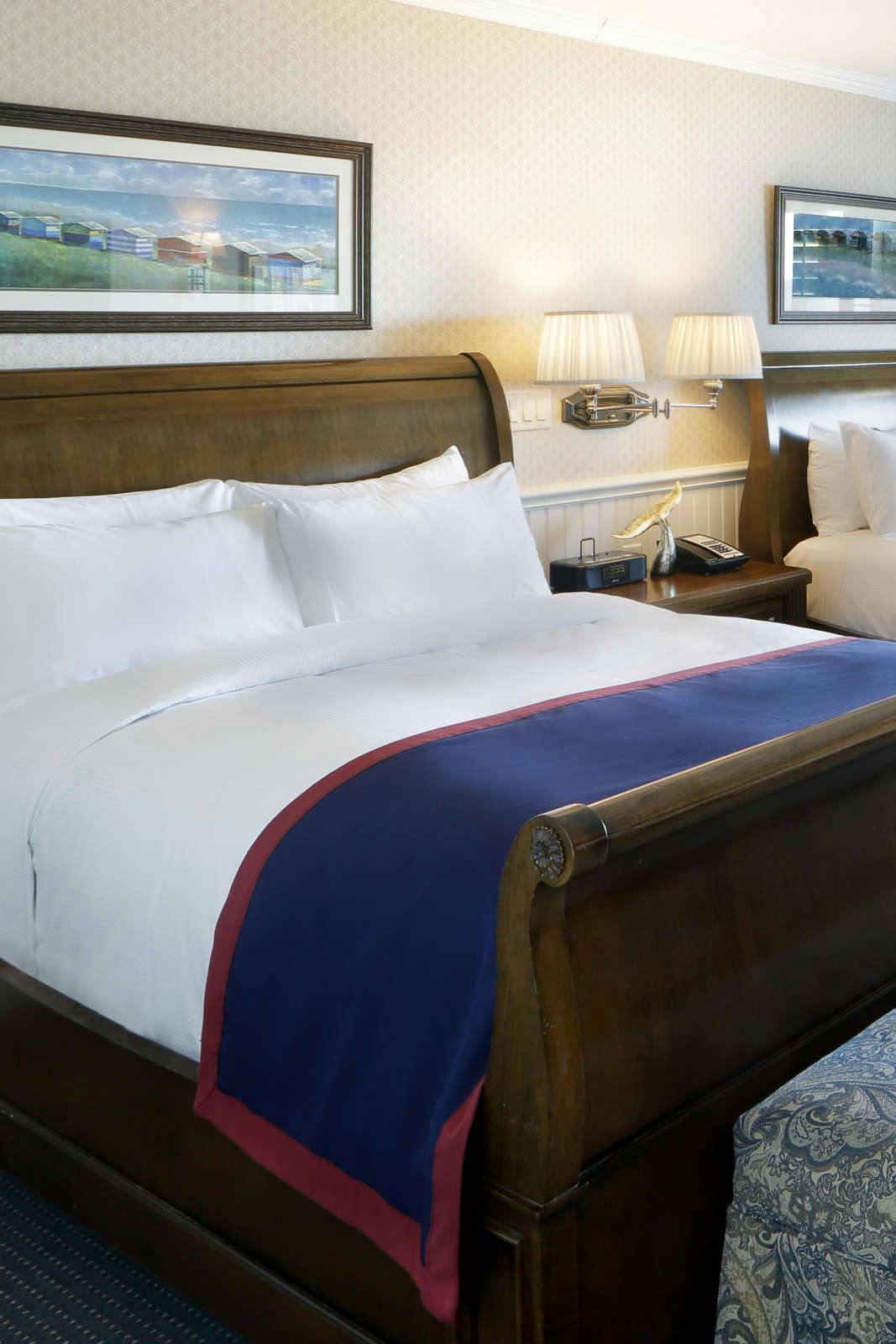 Hotel Madison Beach Hotel, Curio Collection by Hilton photo 2