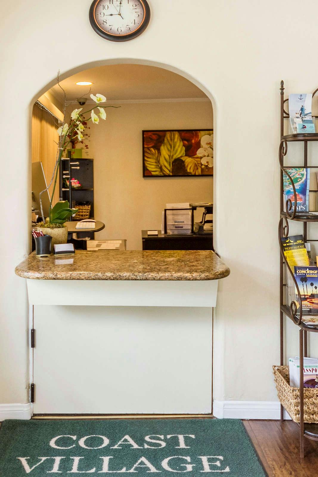 Hotel Coast Village Inn photo 5