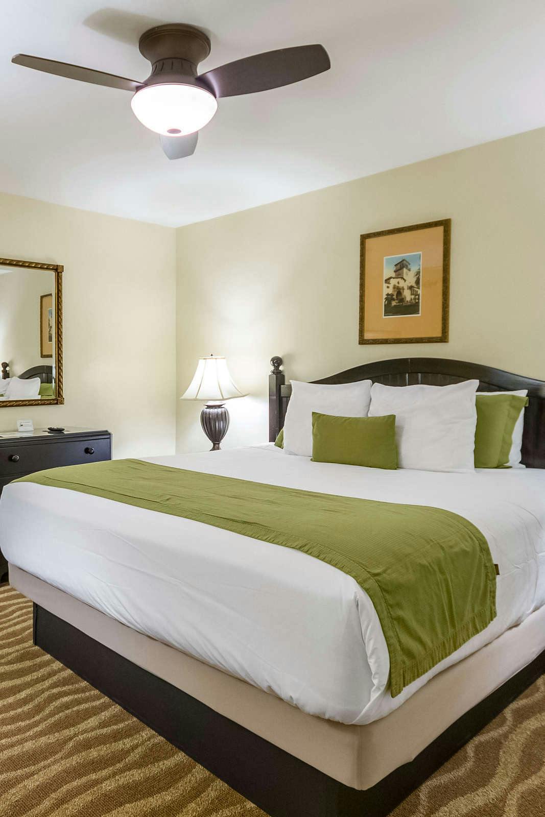 Hotel Coast Village Inn photo 1