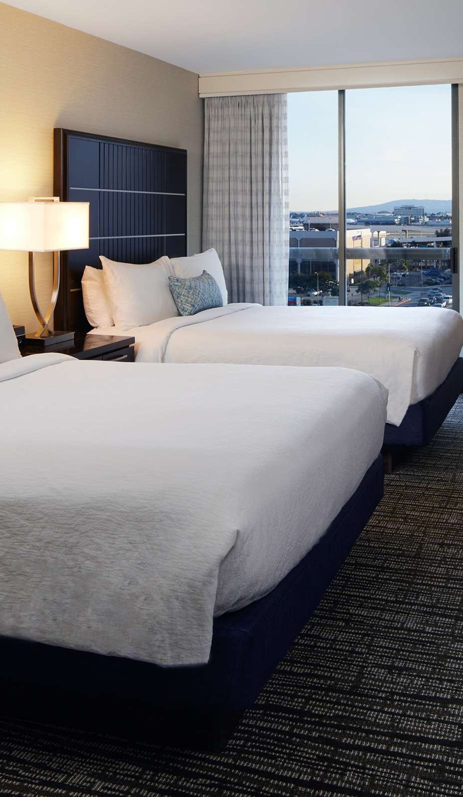 Hotel Embassy Suites Los Angeles Intl Airport North photo 2