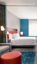 Hotel Home2 Suites by Hilton Alameda Oakland Airport photo 1