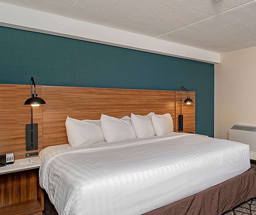 Wyndham Garden Niagara Falls Fallsview Niagara Falls On