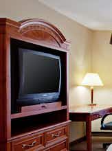 Hotel Holiday Inn Express Hotel & Suites Santa Clarita photo 3