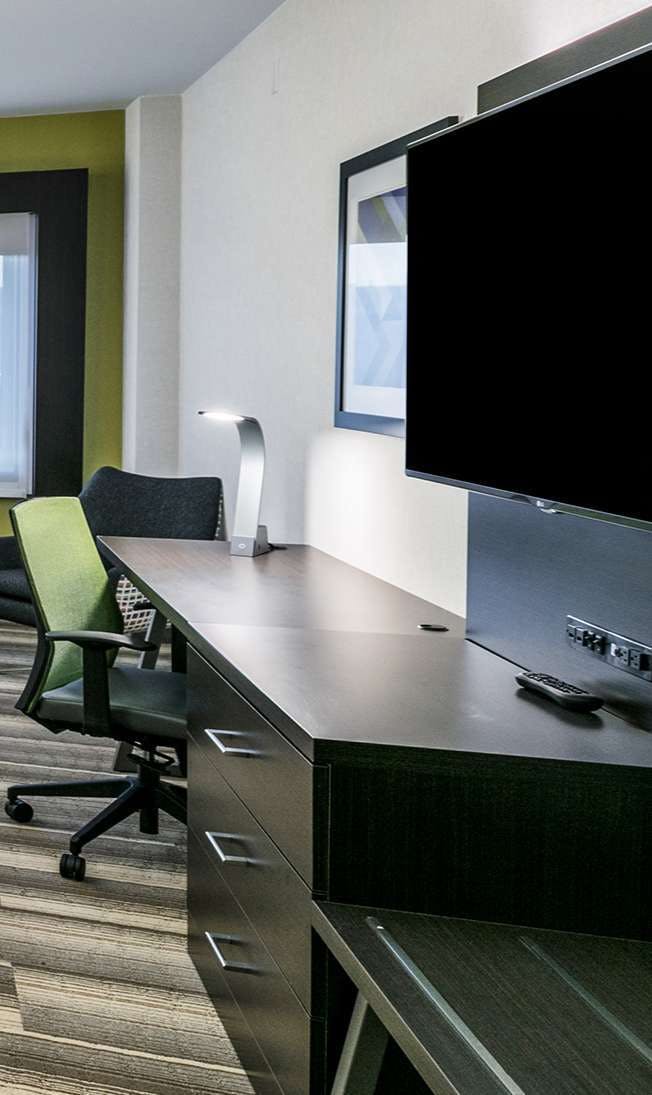 Hotel Holiday Inn Express & Suites Jersey City North - Hoboken photo 2