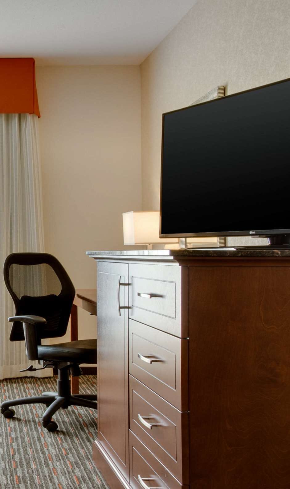 Hotel Drury Inn and Suites Fort Myers photo 2