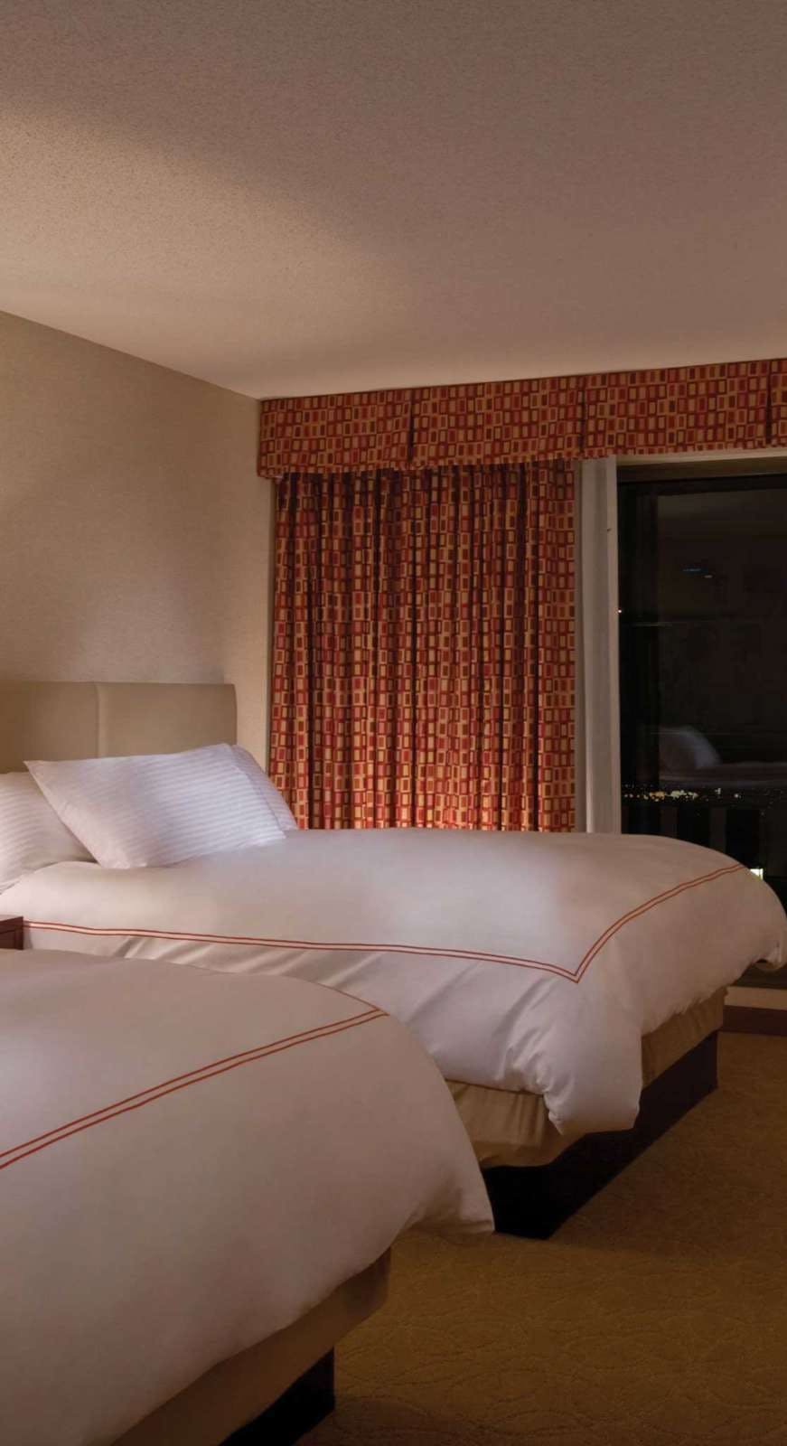 Hotel HoteLumière at the Arch - A Caesars Rewards Destination photo 2