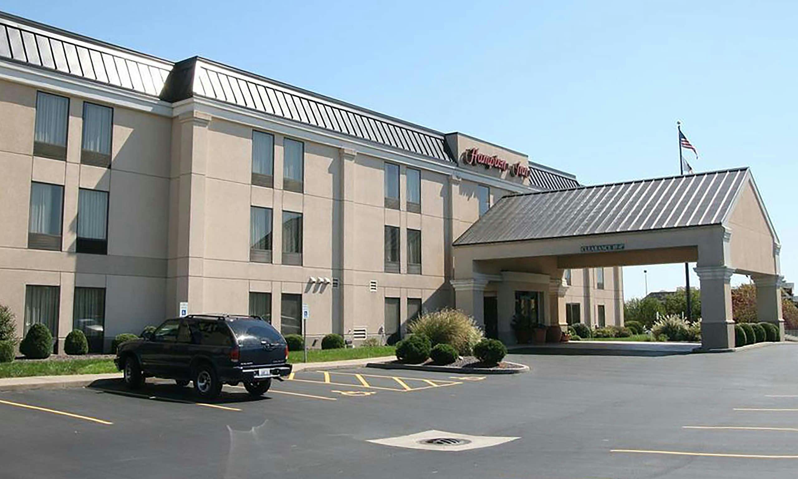 Hampton Inn Marion