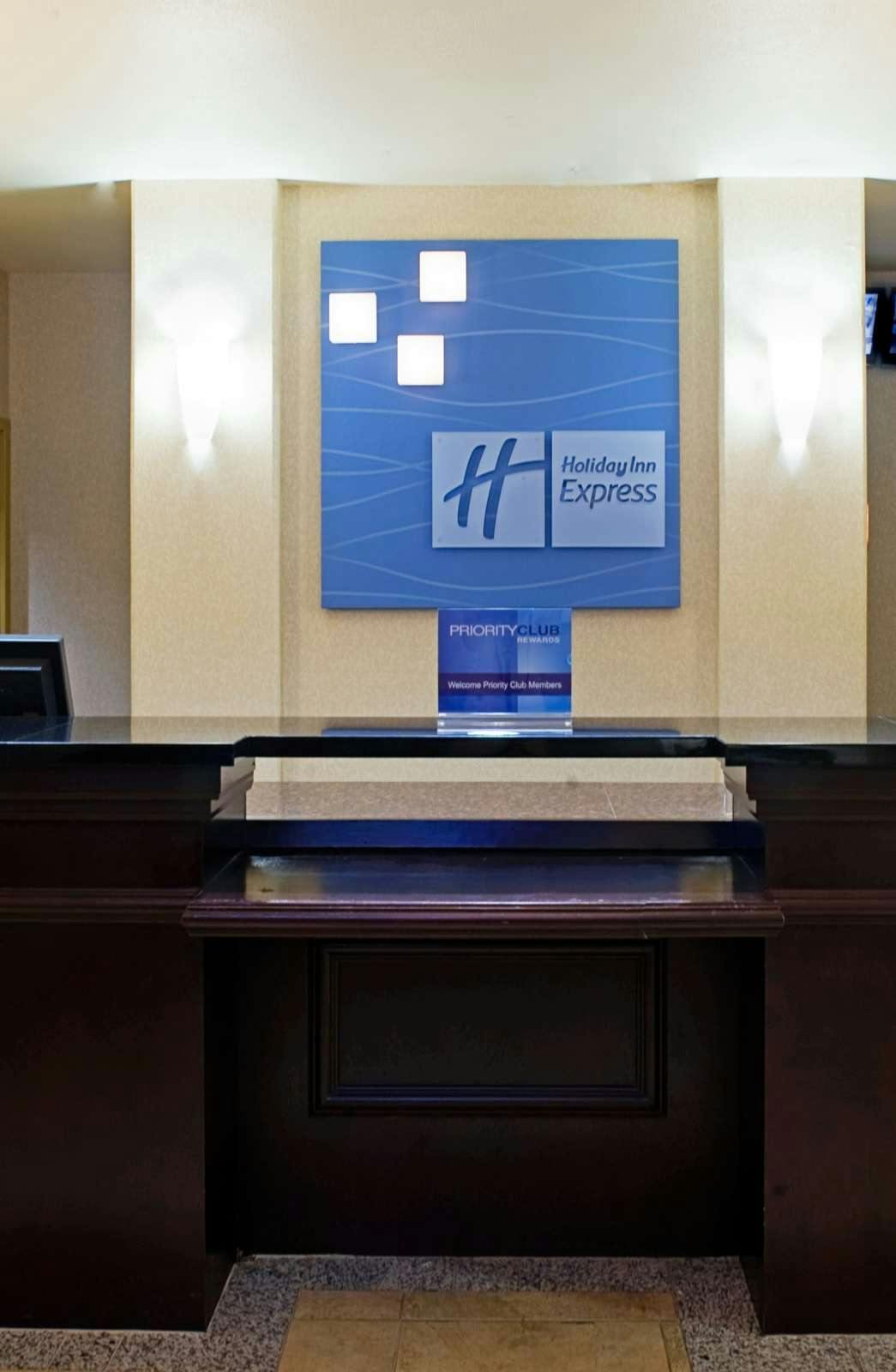 Hotel Holiday Inn Express Hotel & Suites San Antonio NW photo 4