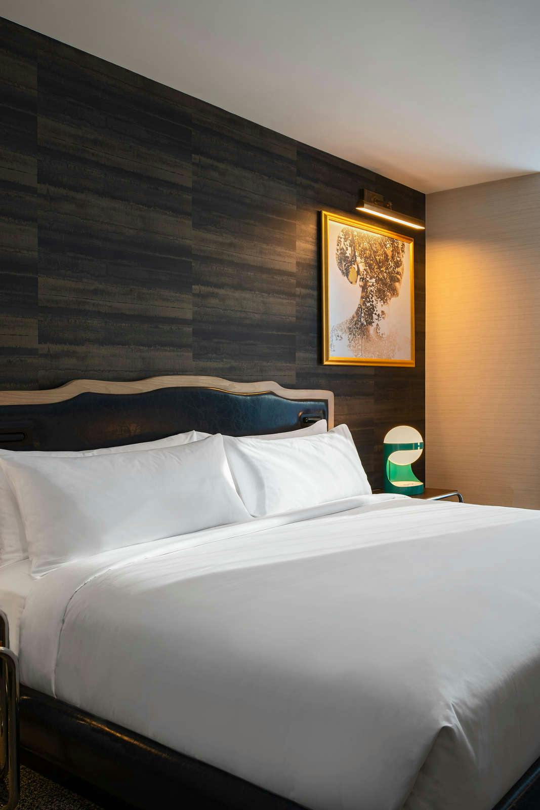 Hotel Renaissance Chelsea photo 2