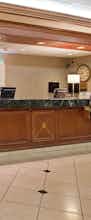 Hotel Holiday Inn Wichita East I35 photo 4