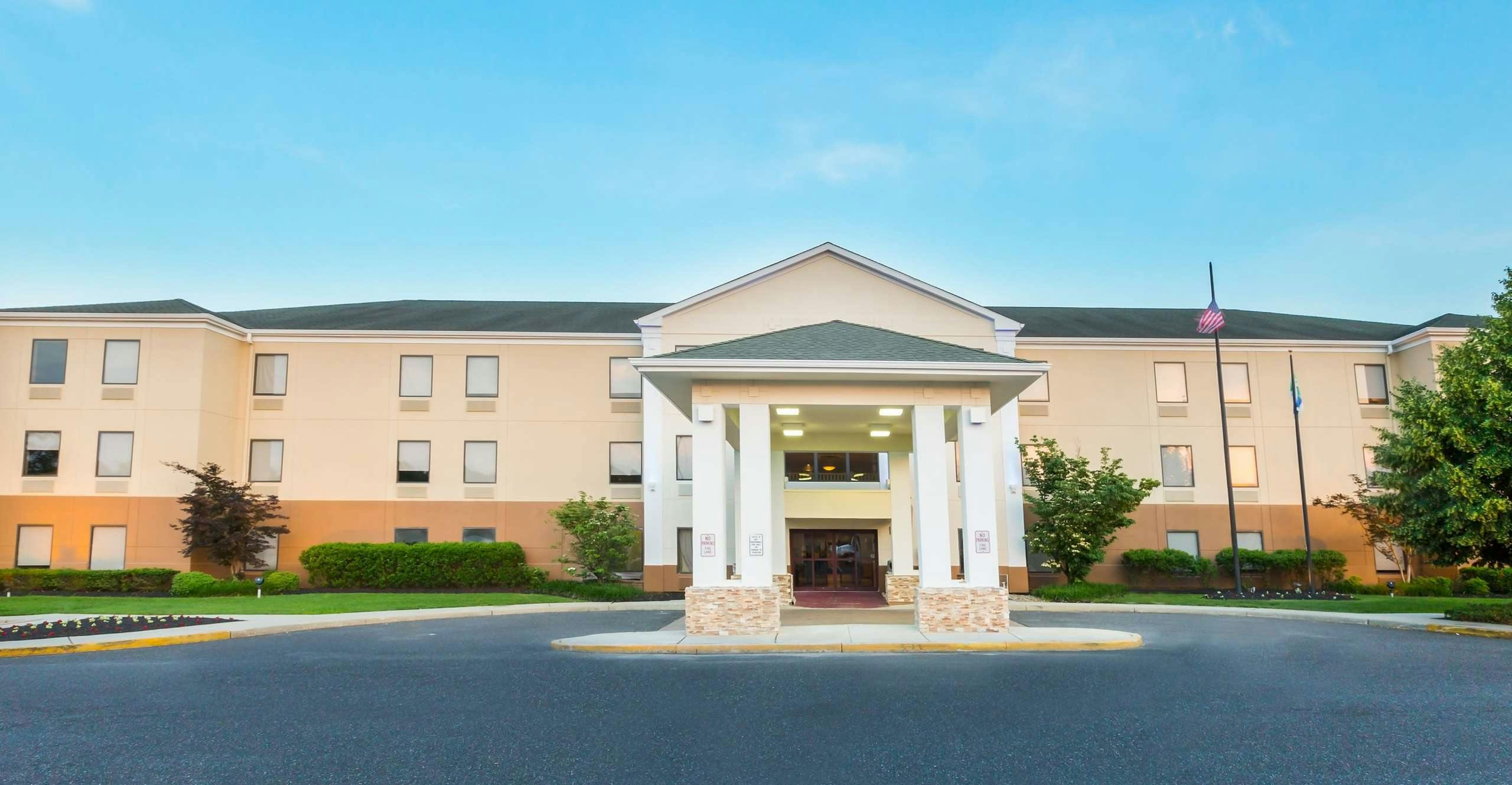 Holiday Inn Express Hotel & Suites Mt. Holly Nj Tnpk Exit 5