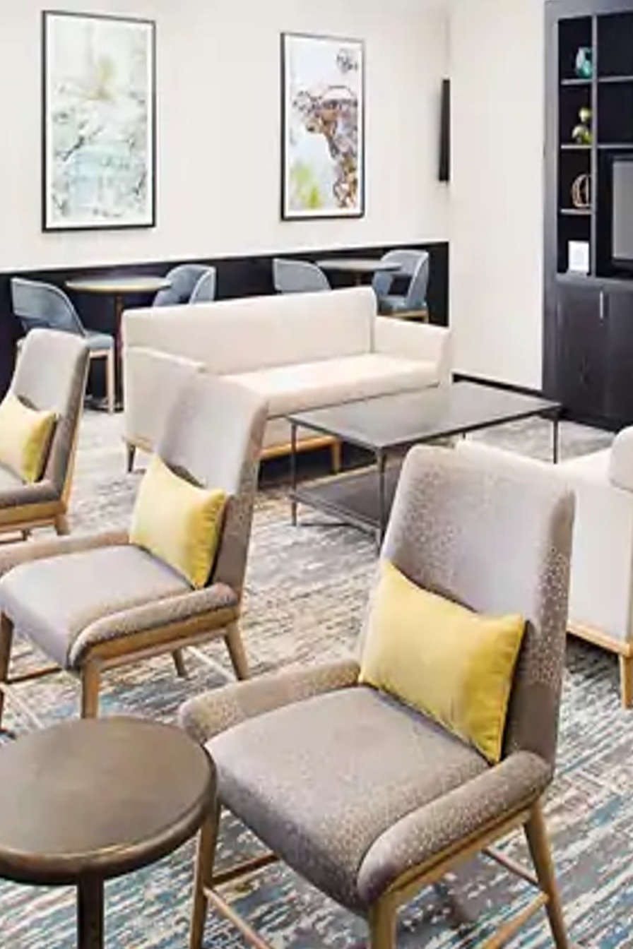 Hotel Hilton Suites Atlanta Perimeter photo 5