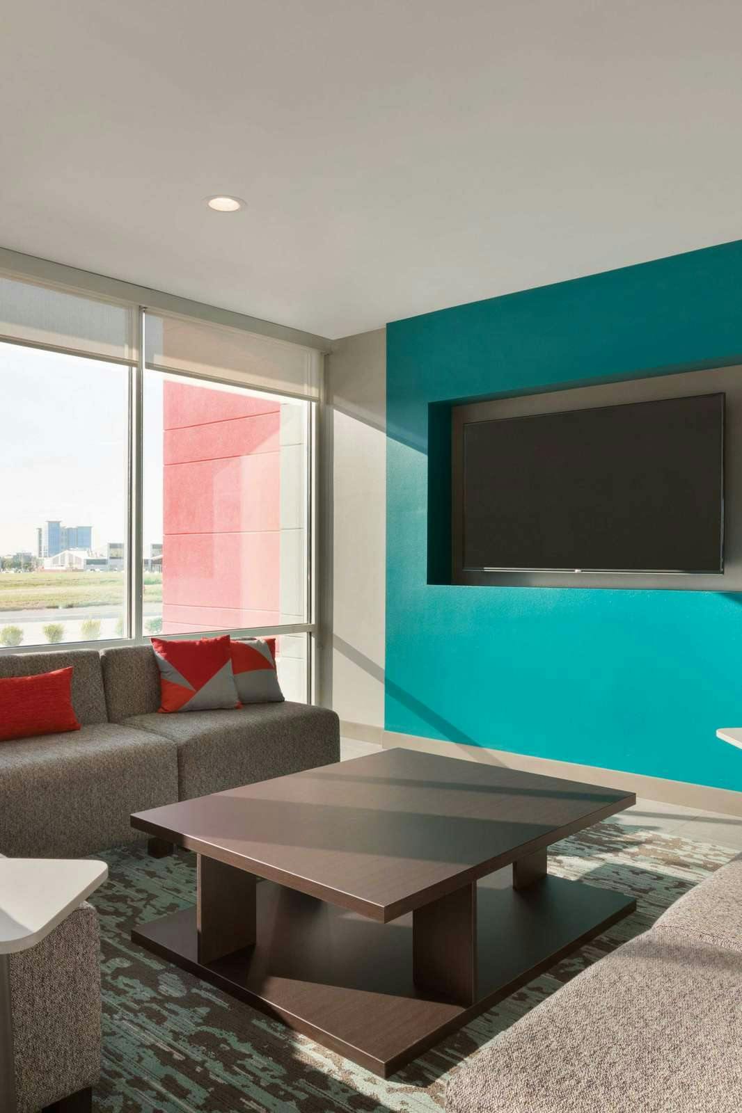 Hotel Avid Hotels Perry photo 5