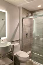 Hotel DoubleTree by Hilton New York Times Square South photo 3