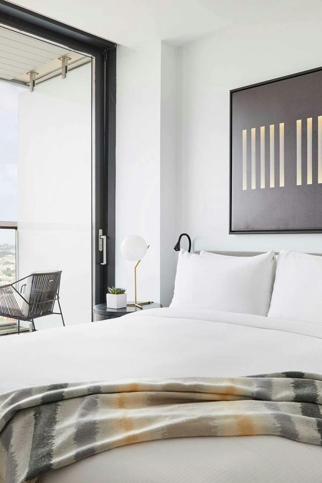 Hotel The William Vale - Gotham Corner Suite photo 1