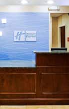 Hotel Holiday Inn Express Hotel & Suites Charlotte Arrowood photo 4