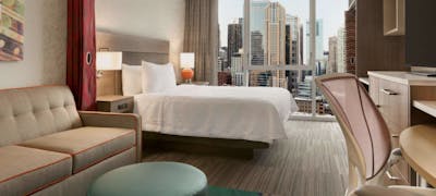 Home2 Suites by Hilton Chicago River North