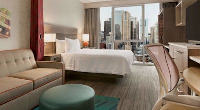 Home2 Suites by Hilton Chicago River North
