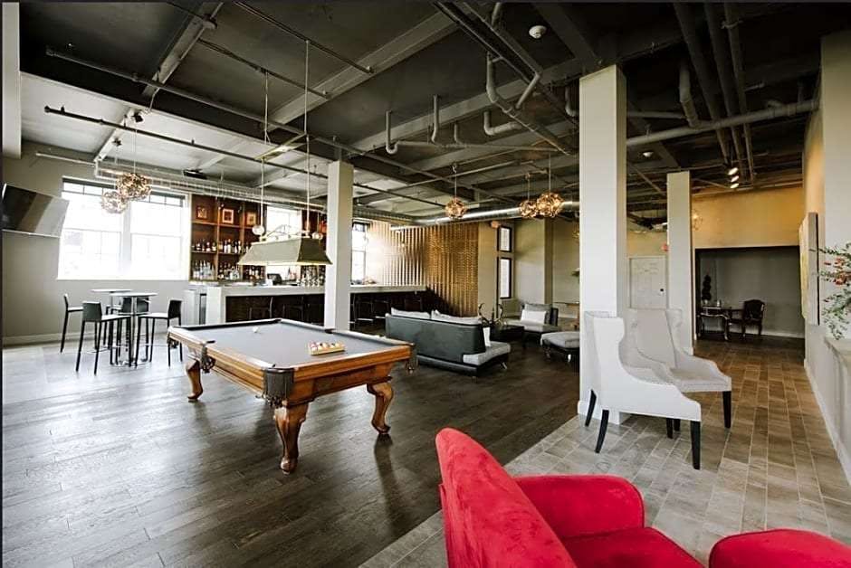 Hotel Foundry Suites photo 2