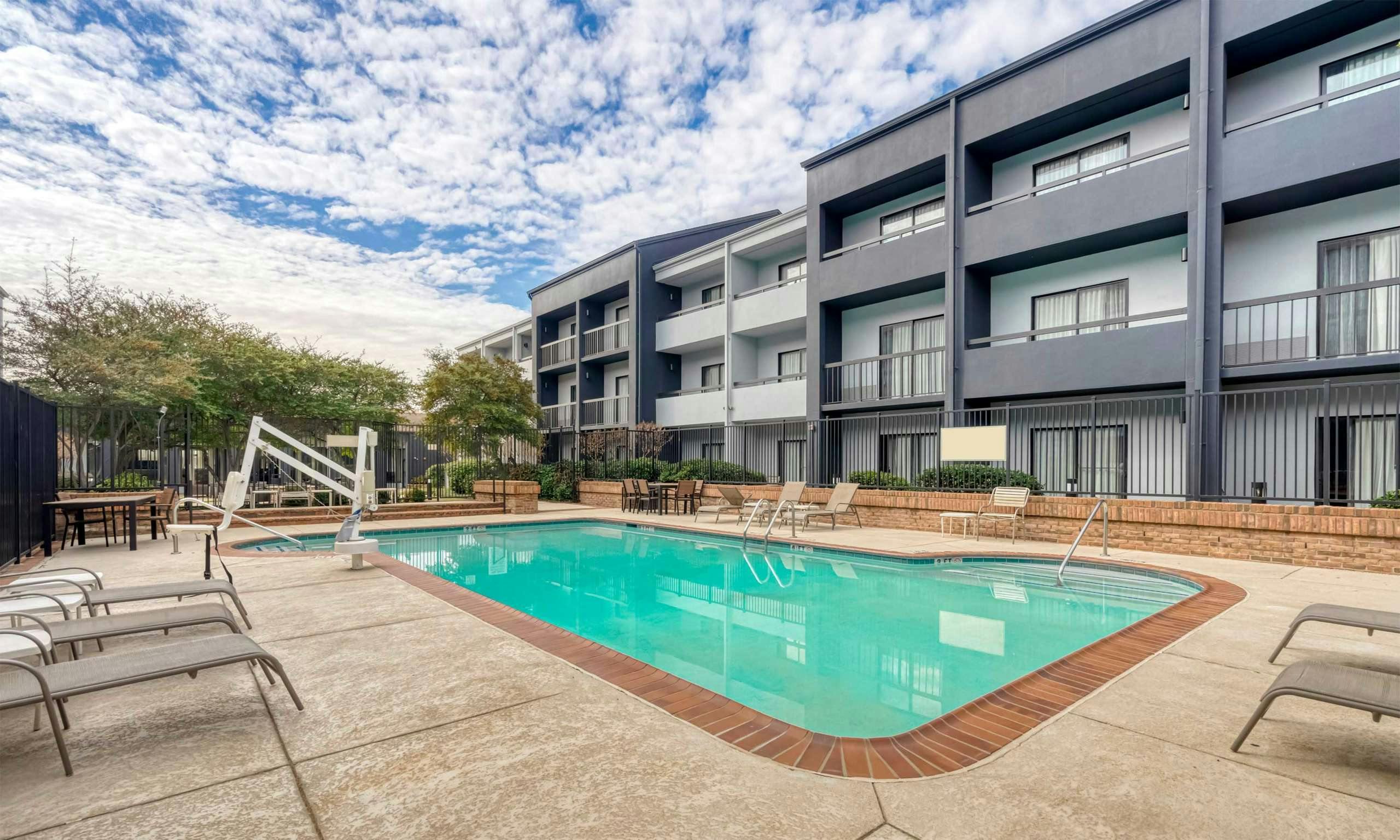 Dallas Love Field Airport Restaurants - graphicdesigndothan