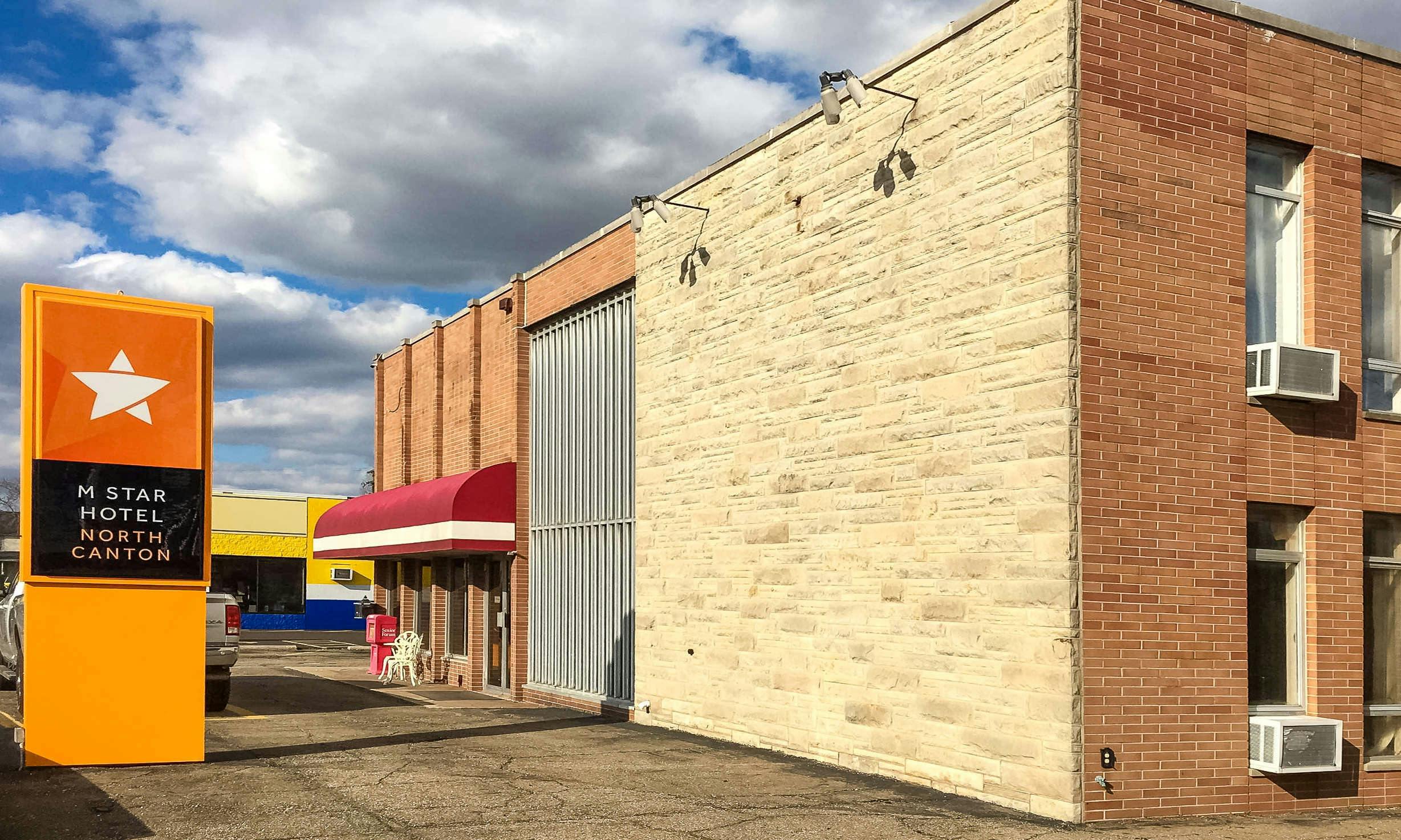 M Star Hotel North Canton - Ha