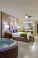 Hotel Almar Resort Luxury LGBT Suites & Spa - Adults Only photo 2