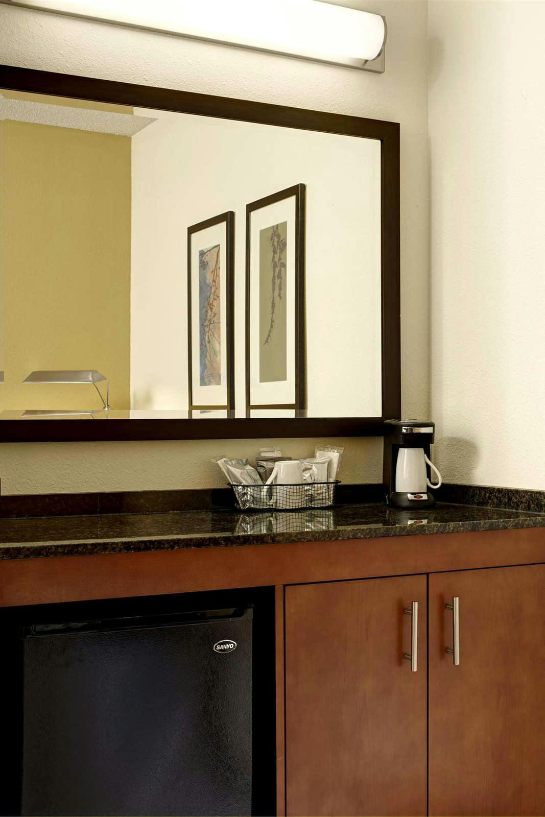 Hotel Hyatt Place Sacramento Roseville photo 4