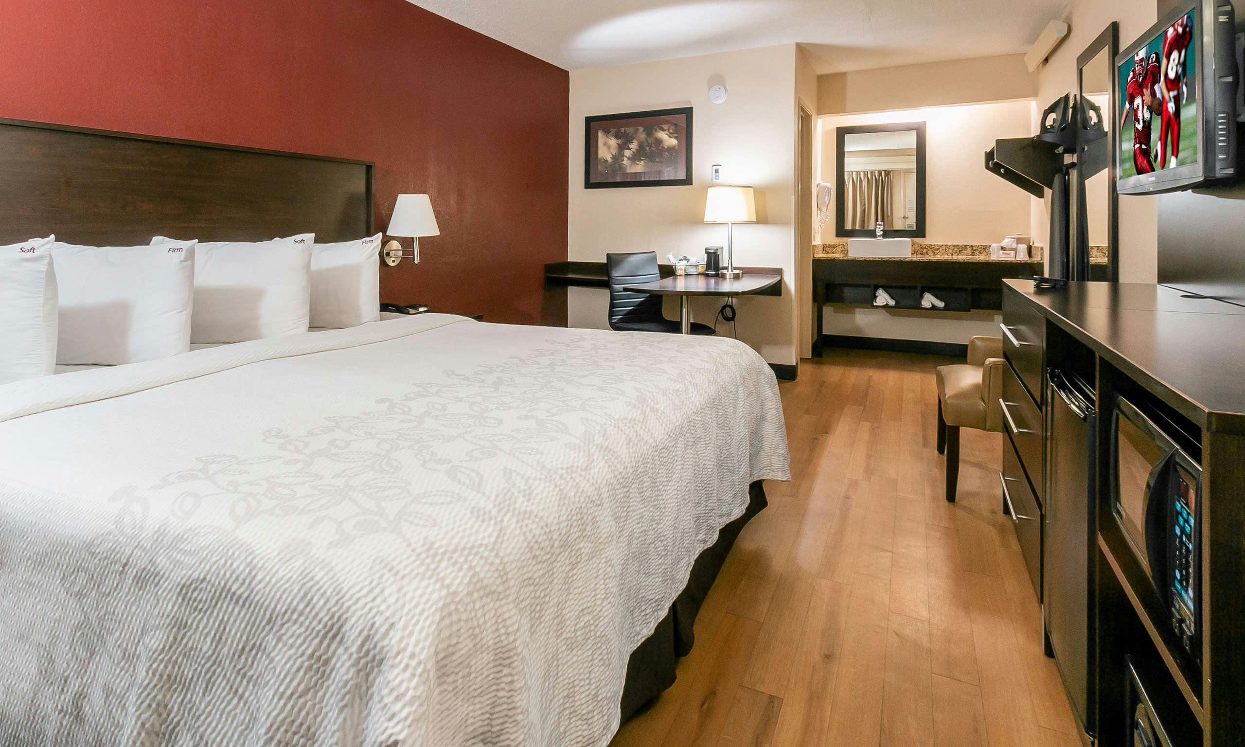 Red Roof PLUS+ West Springfield, Springfield - HotelTonight