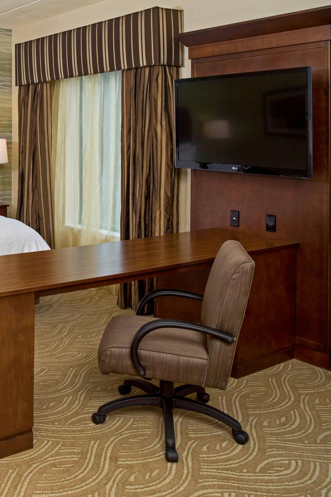 Hotel Hampton Inn & Suites Pittsburgh/Waterfront-West Homestead,PA photo 4