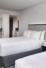 Hotel Hyatt Centric Old Town Alexandria photo 2