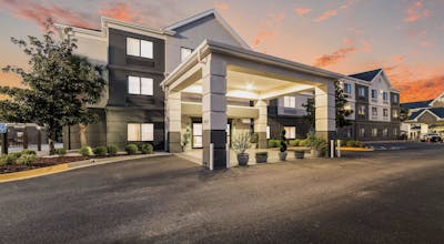 Quality Inn & Suites Augusta