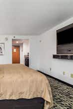 Hotel Quality Inn & Suites Augusta photo 3