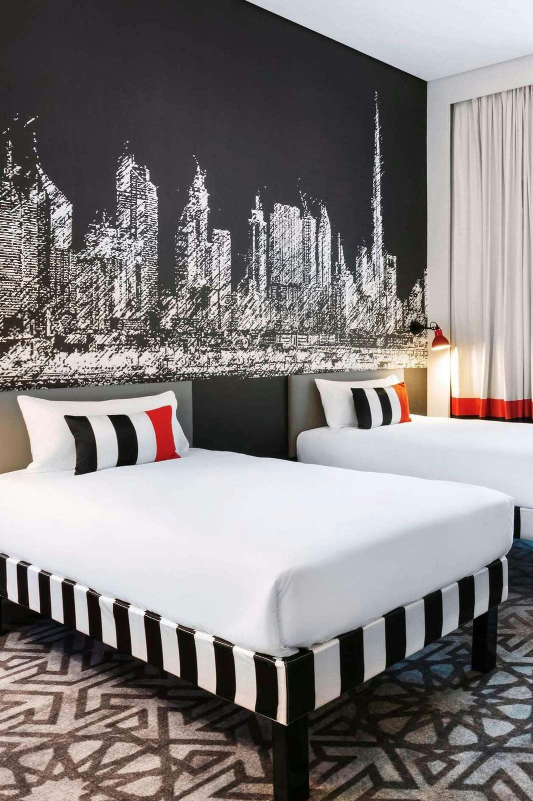 Hotel IBIS STYLES DUBAI AIRPORT photo 3