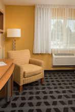 Hotel TownePlace Suites Bend Near Mt. Bachelor photo 3