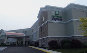 Holiday Inn Express Harrisburg NE