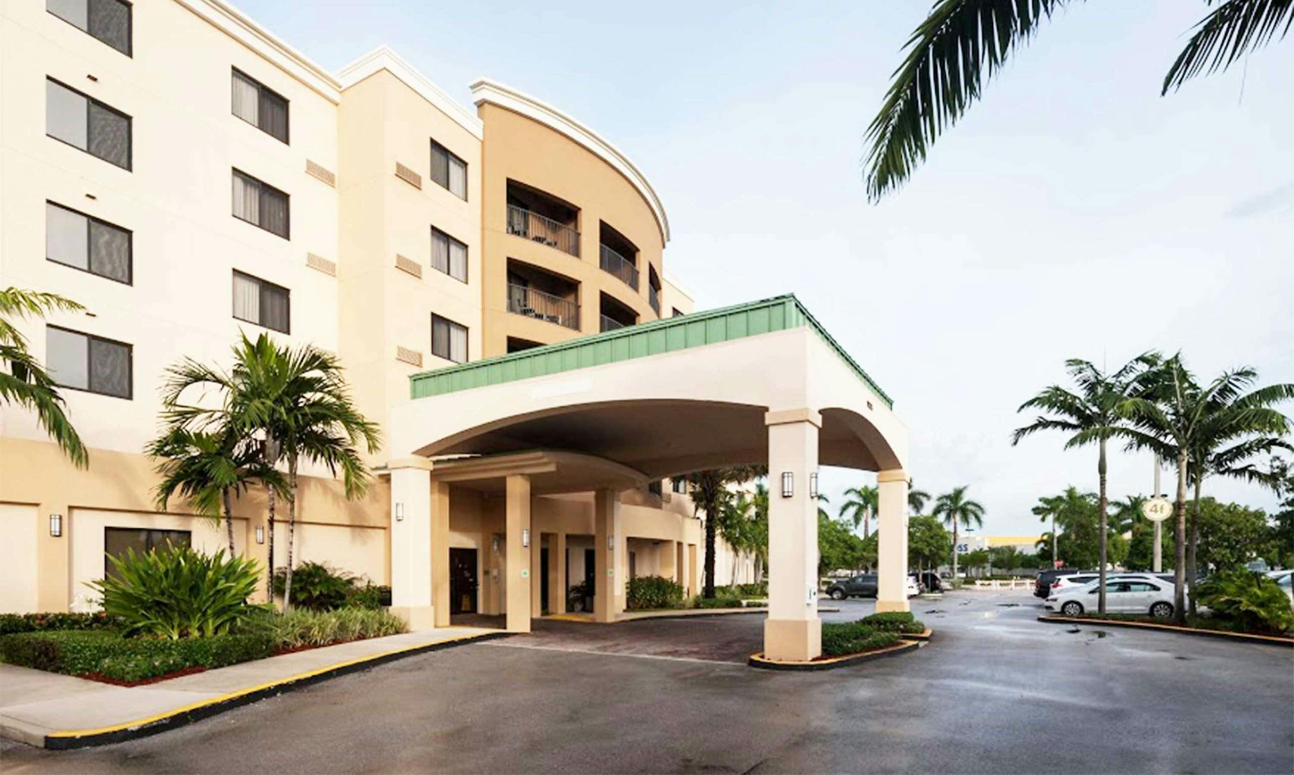 Courtyard Miami at Dolphin Mall