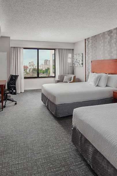 Hotel Courtyard Shreveport Bossier City Louisiana Boardwalk photo 4