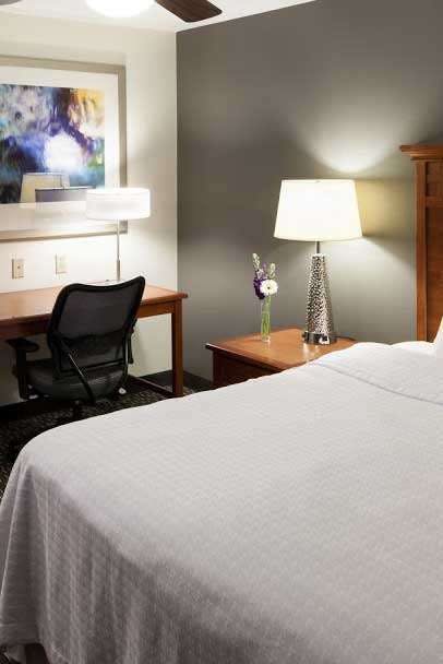 Hotel Homewood Suites Agoura Hills photo 2