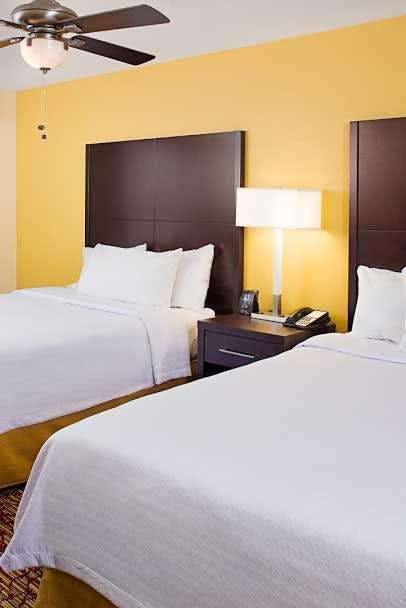 Hotel Homewood Suites Carle Place Garden City photo 2