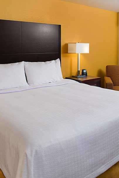 Hotel Homewood Suites Carle Place Garden City photo 1